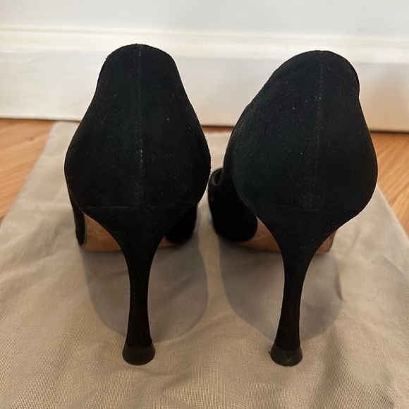 Manolo Blahnik Pumps - Picture 3 of 4